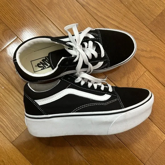 Vans Classic Black and White Platform Shoes - Picture 1 of 2